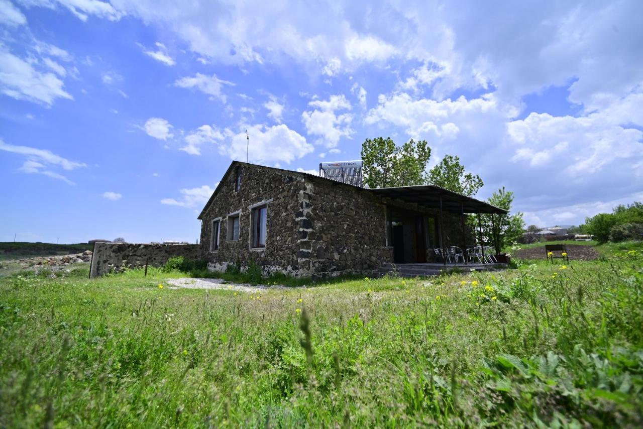 Sevan Tarsus Guesthouse Tsovazard Luaran gambar