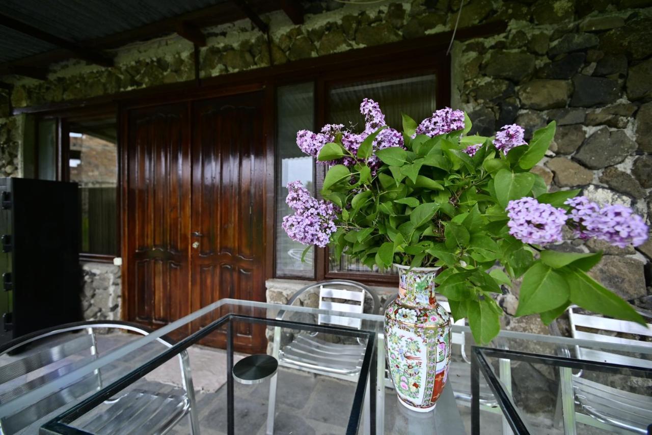 Sevan Tarsus Guesthouse Tsovazard Luaran gambar